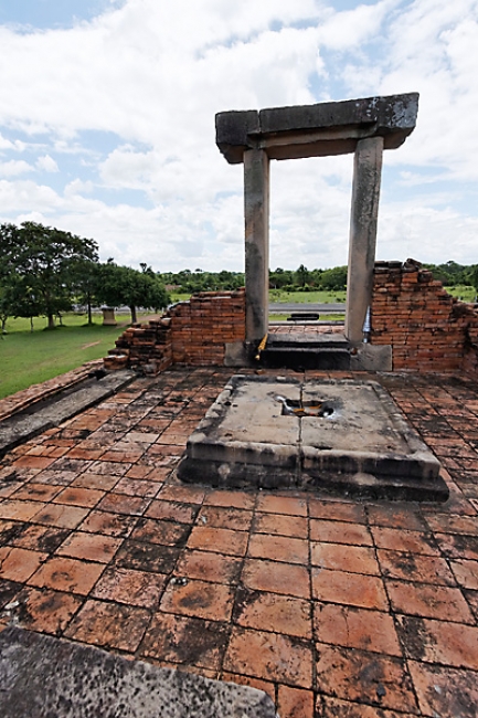 42-Prasat Non Ku-012